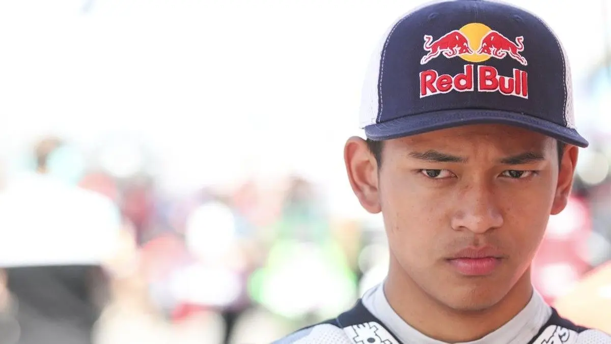 Dari P20 ke P8: Analisis “Masterclass” Veda Ega Pratama dan Seni Bertahan Hidup di Track Moto3 Catalunya 2026